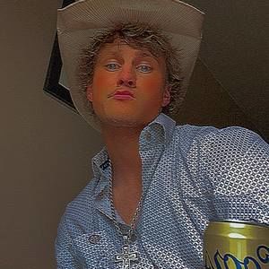 Meet your Posher, Austin